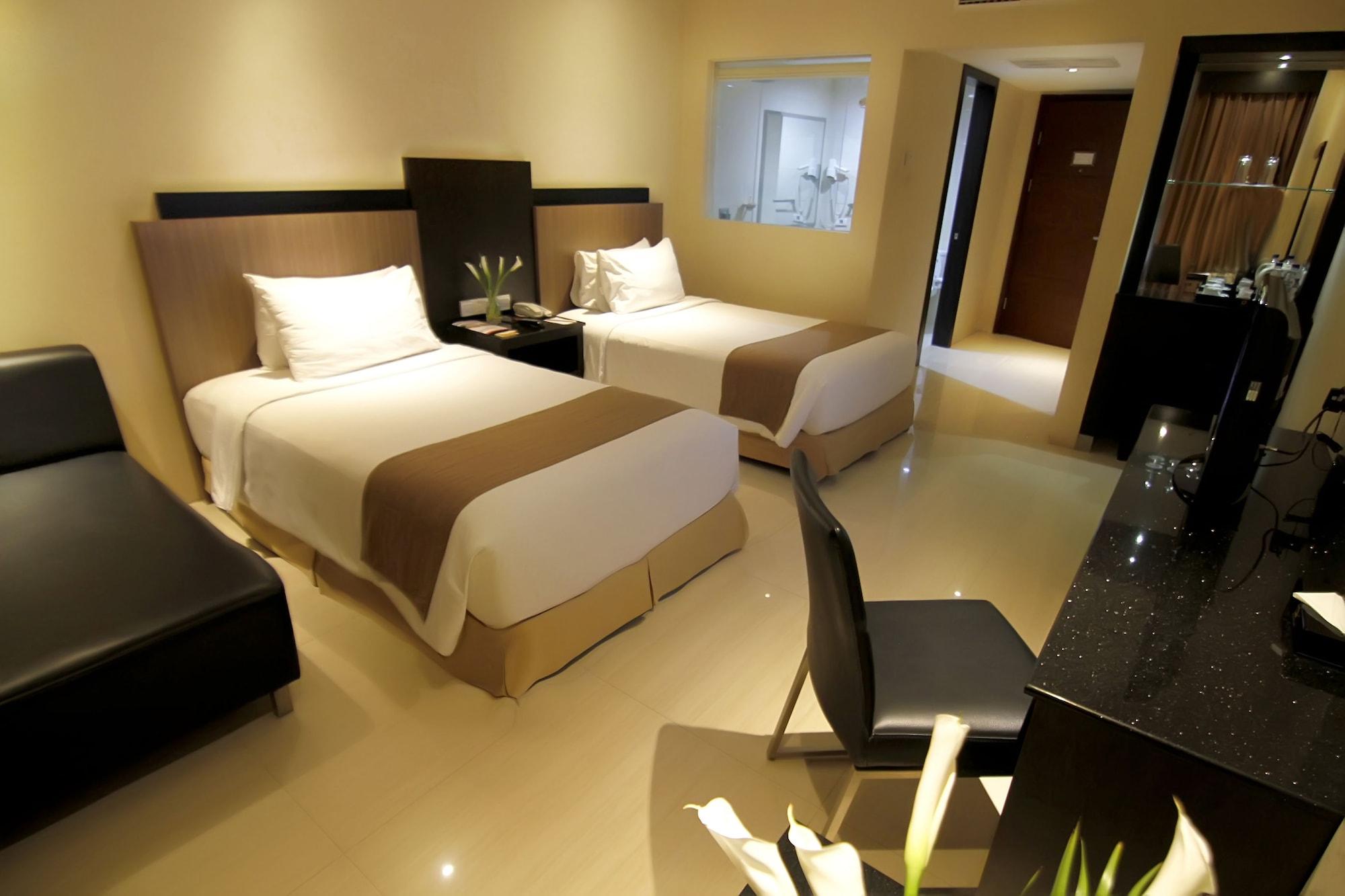 Aria Gajayana Hotell Malang Exteriör bild