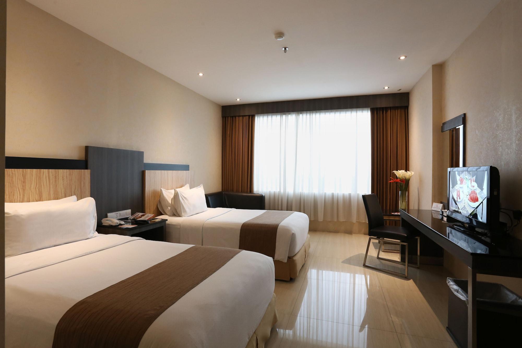Aria Gajayana Hotell Malang Exteriör bild