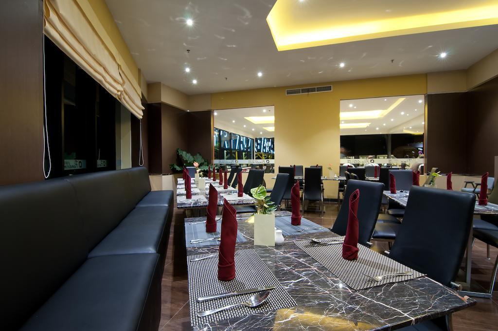 Aria Gajayana Hotell Malang Exteriör bild