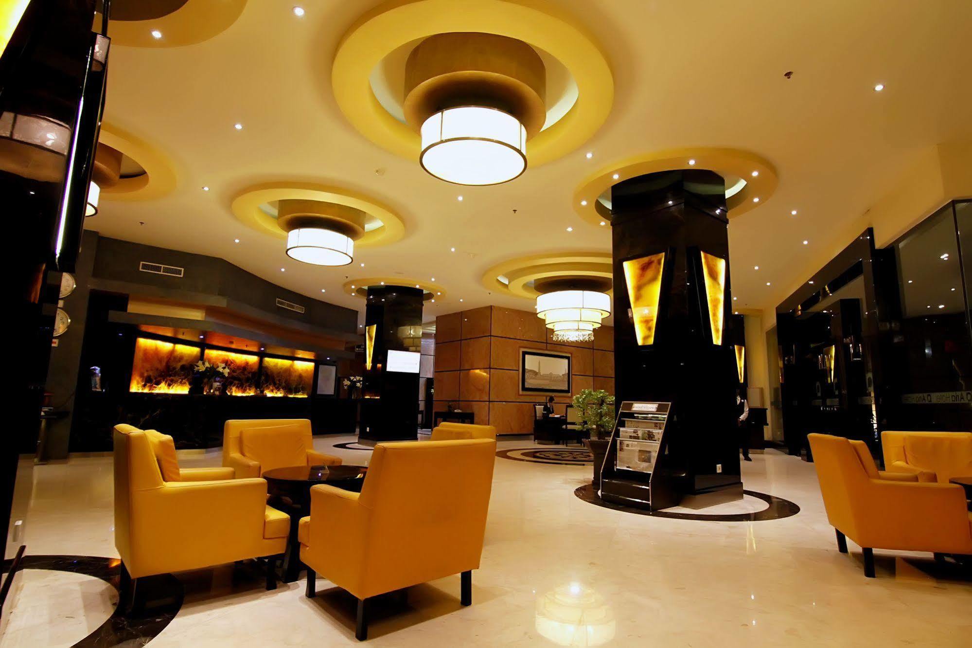 Aria Gajayana Hotell Malang Exteriör bild